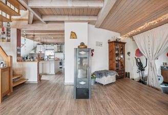 Wohnzimmer (Whg. DG)