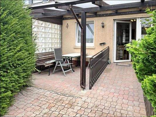 Überdachte Terrasse