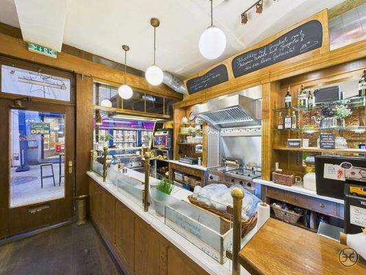 CAM05560G0-PR0026-STILL043