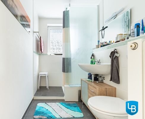 Badezimmer EG