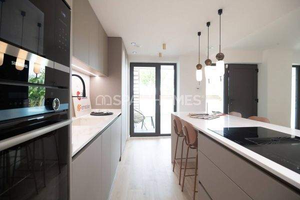 Sustainable Townhouses Near the Coast in Pilar de la Horadada