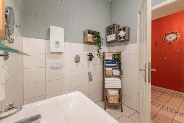 21-badezimmer3-schloss am meer-we1-meerflair-immob