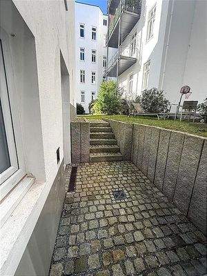 Küche mit Terrassen und Gemeinschaftsgarten 