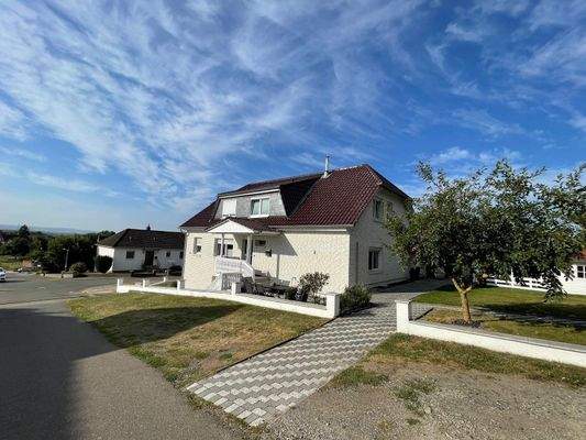 Seiten- u. Rückansicht