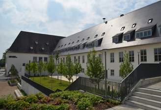 Nibelungen Terrassen - Altbau.png