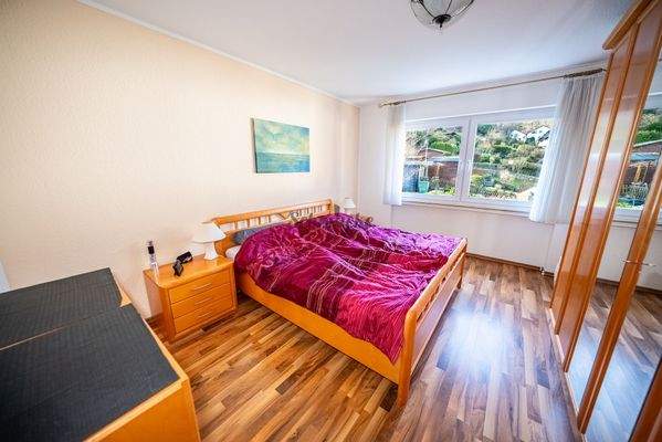 Kinderzimmer 1/2 (OG)