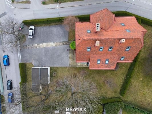 Villa Drohnenansicht oben