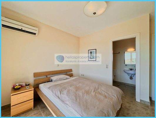 0970b244541d4ac6aee62d71b4cd9791-original