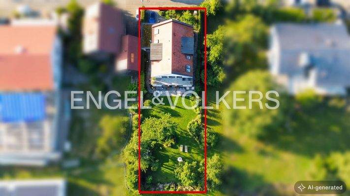 Großzügiger und ebener Garten [KI-optimiertes Foto]