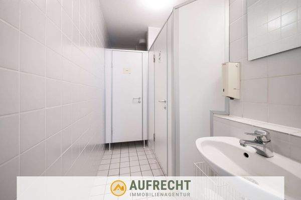 Patienten und Mitarbeiter WC
