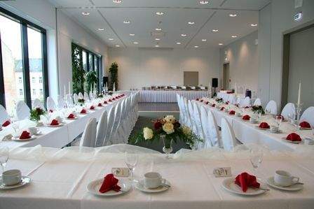 Festeindeckung Konferenzsaal
