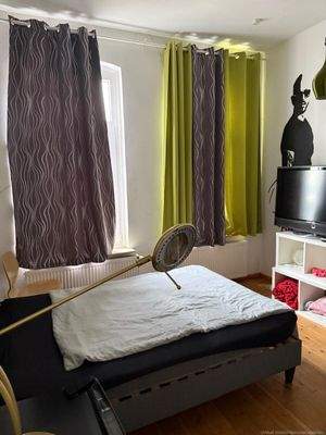 Schlafzimmer Bild 2