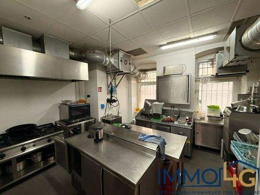 WhatsApp Image 2025-12-15 at 16.01.28