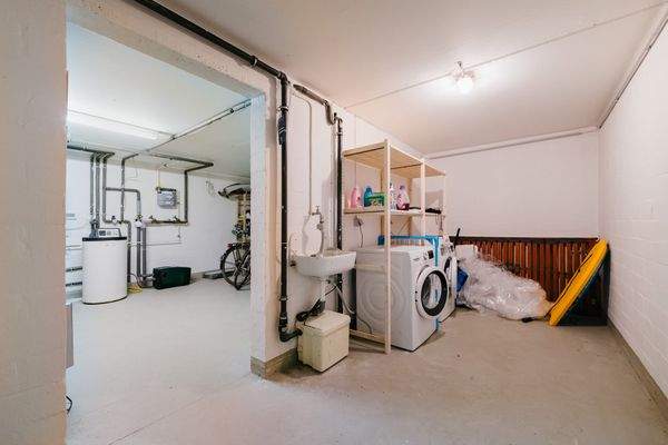 Keller 2 großzügige Räume