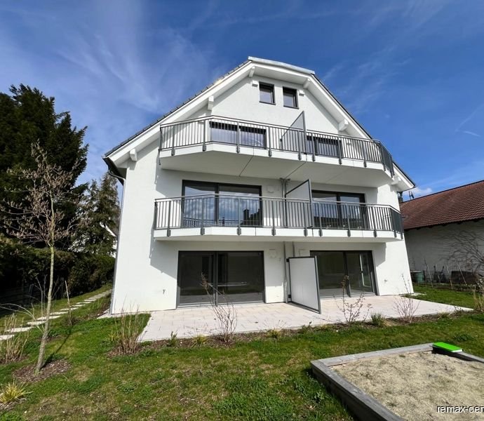 RE/MAX - Exclusive 3-Zimmer Wohnung in Berg am Laim!