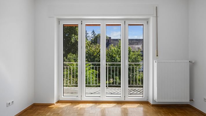 Schlafzimmer mit Gartenblick