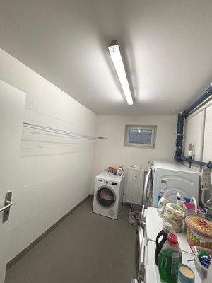 gemeinschaftlicher Waschraum mit Zuordnung