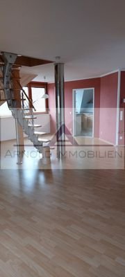Wohnen mit Treppe zum Studio