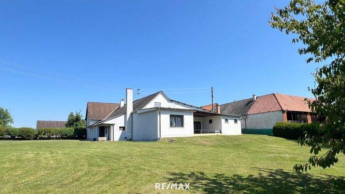 Ansicht vom Grundstück aus