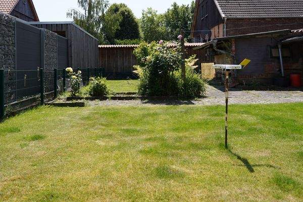 gepflegtes Grundstück