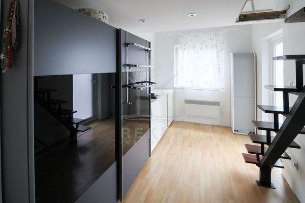 Zwei Stockwerke voller Glückseligkeit