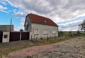 211b9043-80c5-44a2-8d8d-ba19a4a7f333