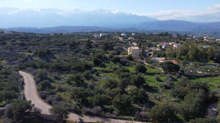 Kreta, Kokkino Chorio: Sofort bebaubares Grundstück mit Meerblick zu verkaufen