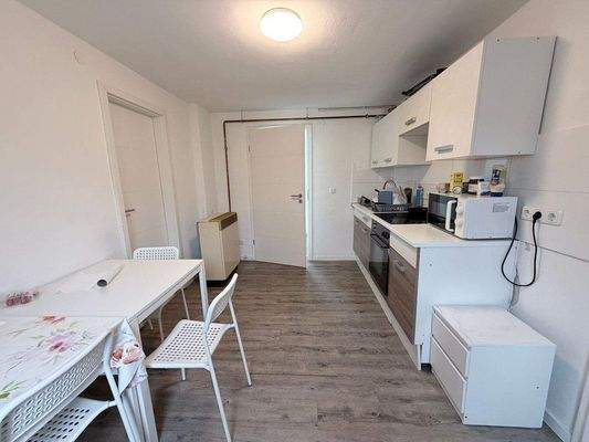 Küche renovierte Whg.JPG