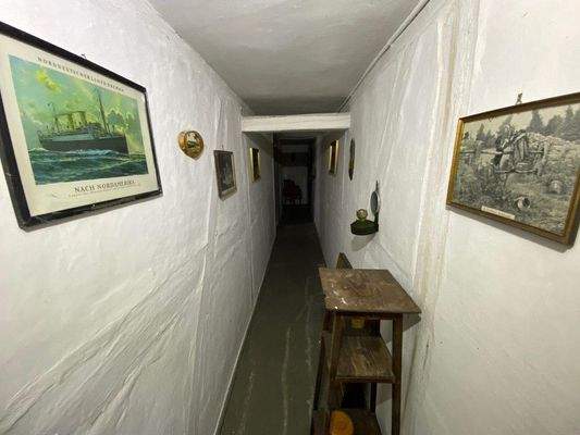 51 Flur im 1. OG.jpg