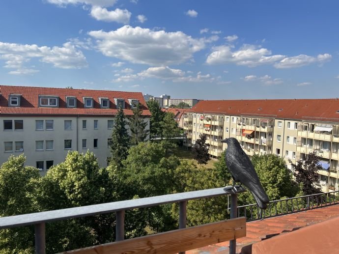 Lichtdurchflutete DG-Whg. mit Balkon und zwei Stellplätzen in Erfurt