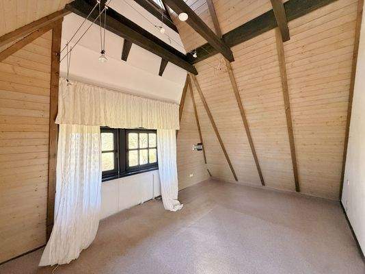 Haupthaus / OG / Mansardenzimmer