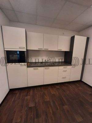 03 Innenansicht Küche (JLL)