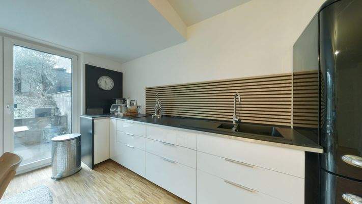 Küche in Souterrain