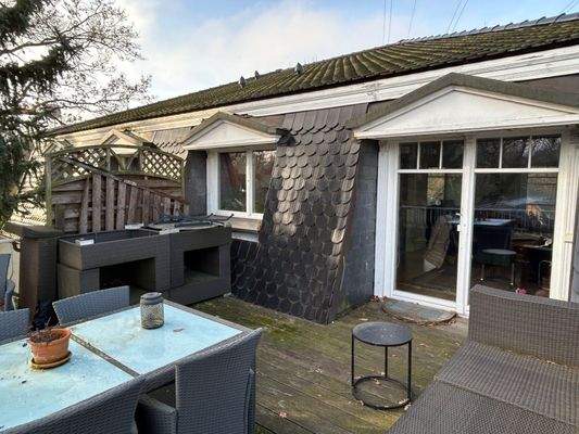 Dachgiebel und Dachterrasse