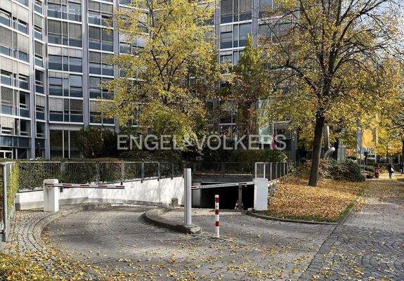 Einfahrt Tiefgarage