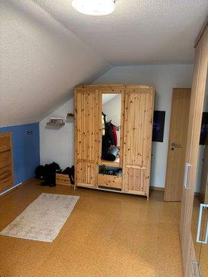 Schlafzimmer 1 vorne