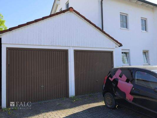 Garage(links) inklusive
