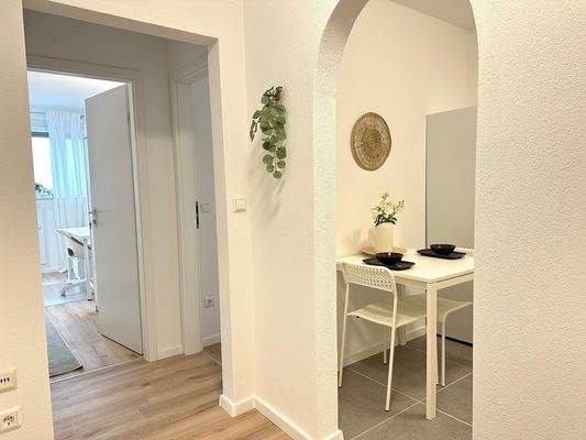 Moderner heller Flur