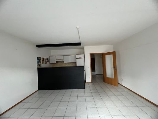 Wohnung-Fernwald-Grabenstraße 13-Wohnzimmer .JPG