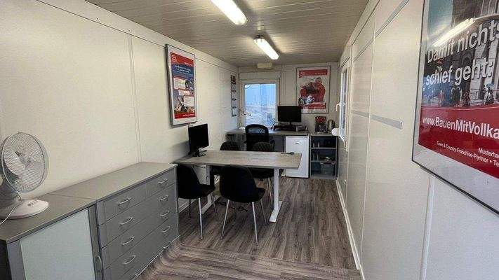 Beratungsbüro.jpg