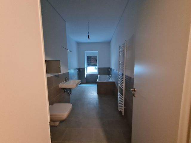 Schicke 2-Zimmerwohnung mit Parkett und Terrasse und guter Energieeffizienz - Foto 5