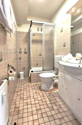 Bad, Victoriastr. 1-3 (1)