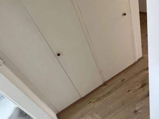 Einbauschrank im Flur