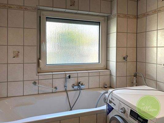 Badezimmer im EG mit ...