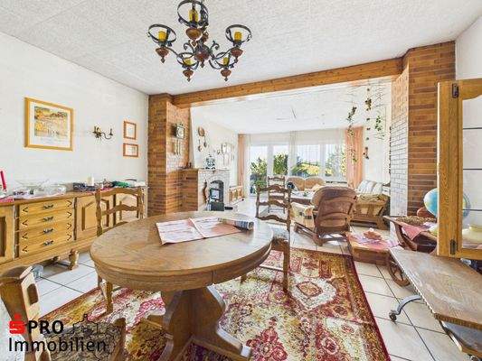 Wohn -/Esszimmer
