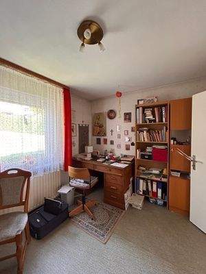 BÜRO-/KINDERZIMMER EG