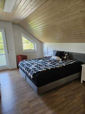 Schlafzimmer OG.jpg