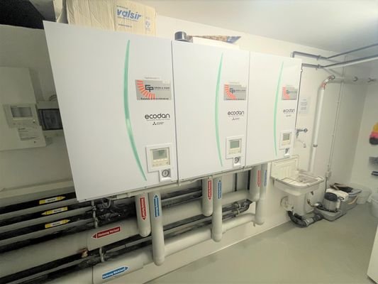 Moderne Heizungsanlage - Wärmepumpe 