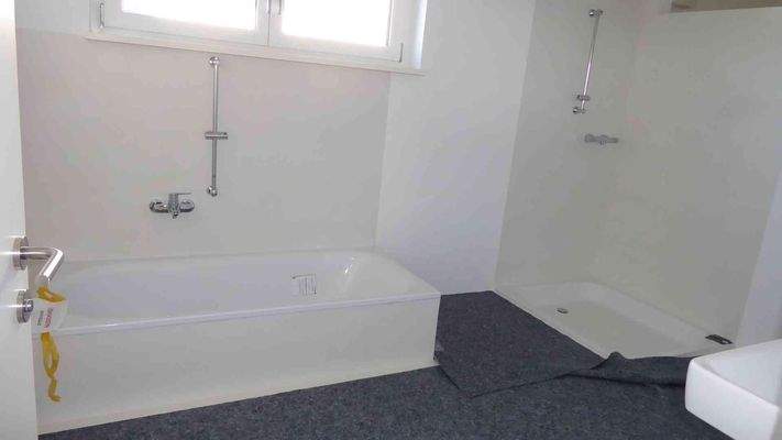 Badezimmer zum Master-Bedroom