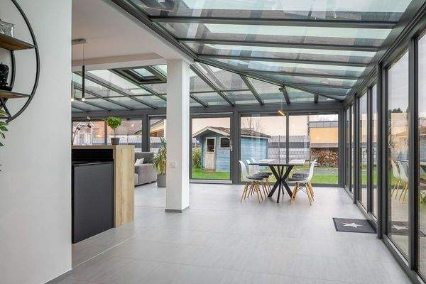 Der Blick auf den Essplatz